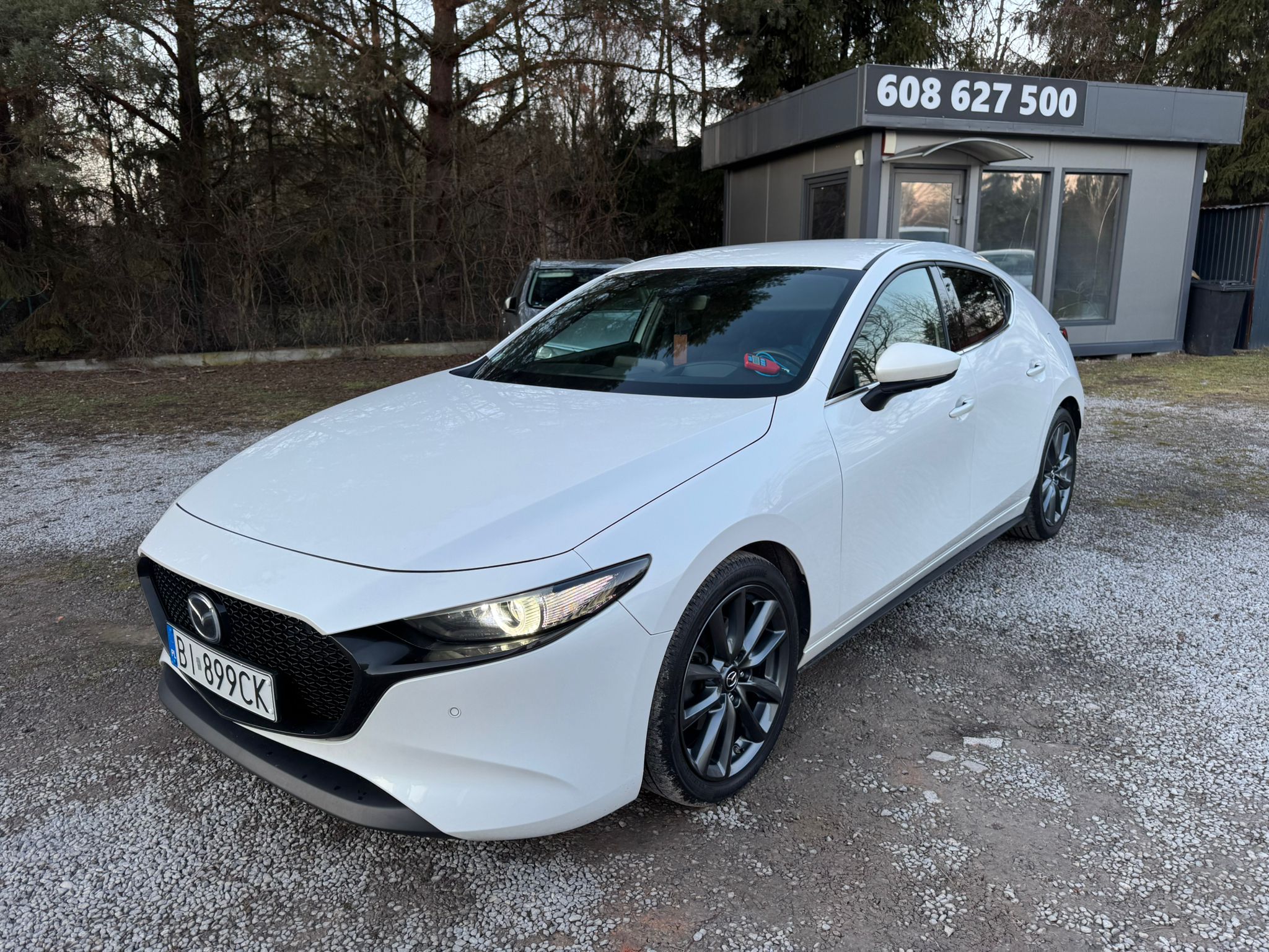 Mazda 3 2.0 Hikari 120 KM  manual 65 000 km  krajowa | VAT-marża